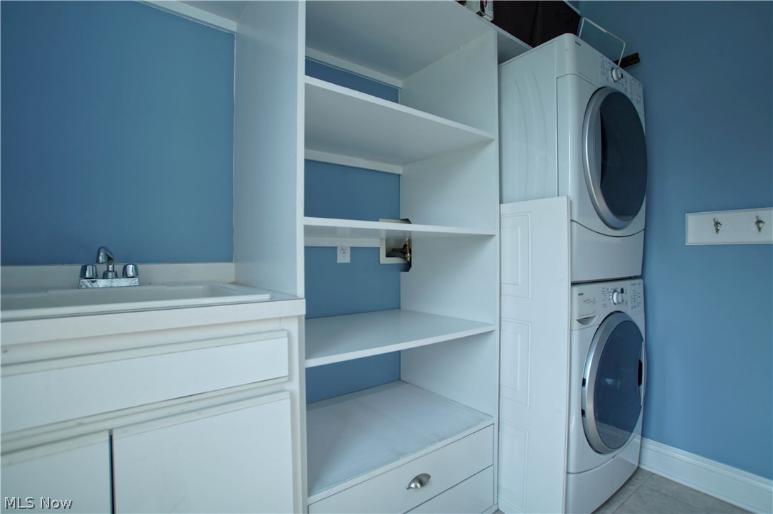 Spring Mtn Farms Shehi - Residential