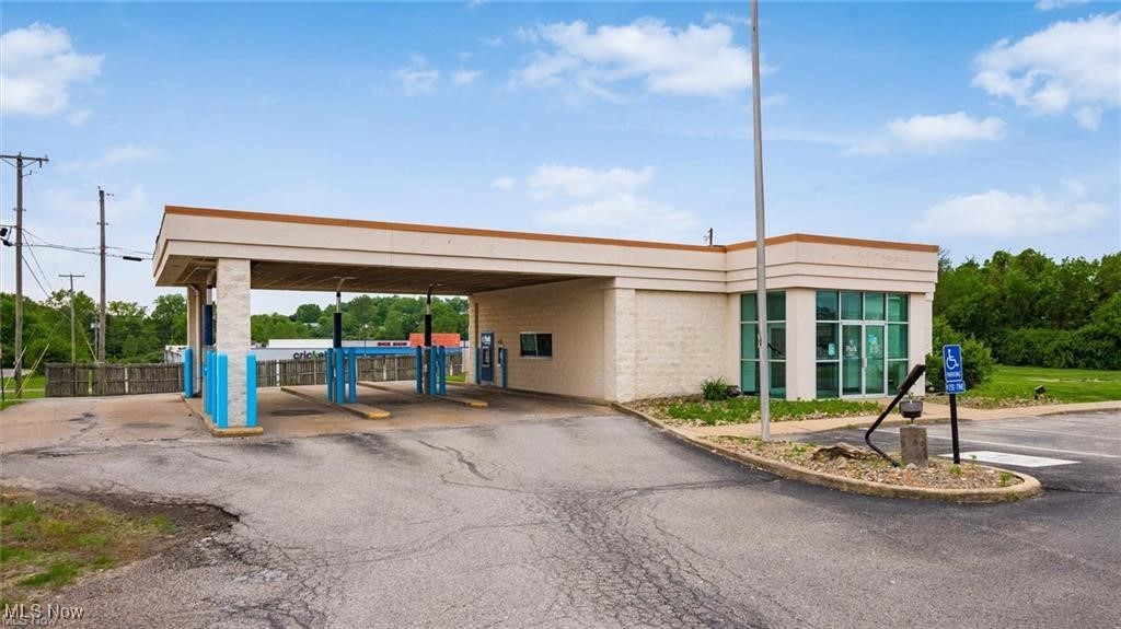 2810 Maysville Pike
