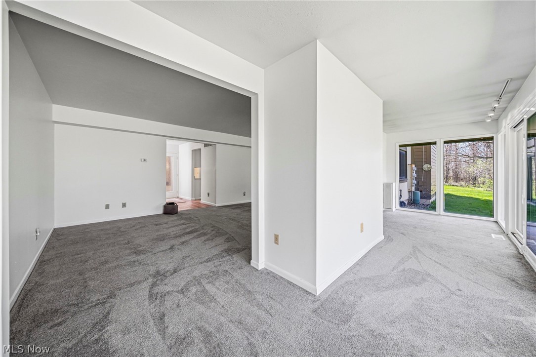 Woodhawk Club Condo - Residential