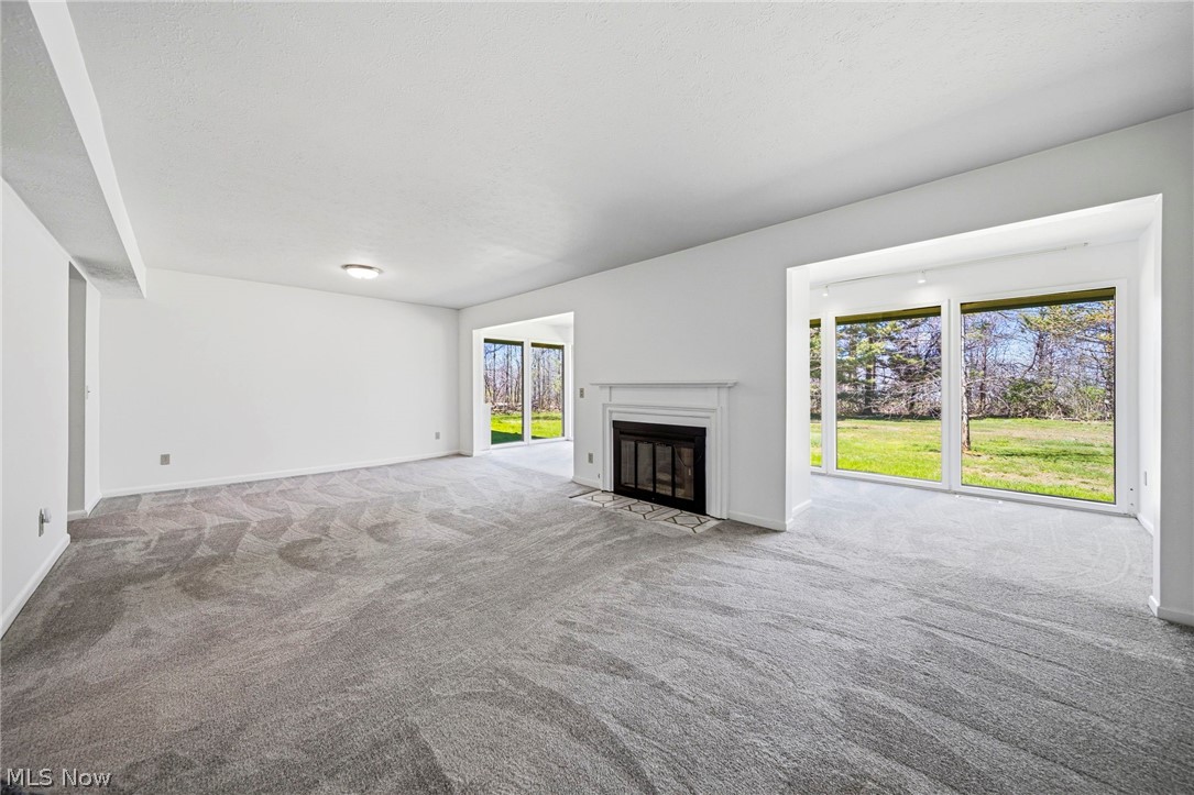 Woodhawk Club Condo - Residential