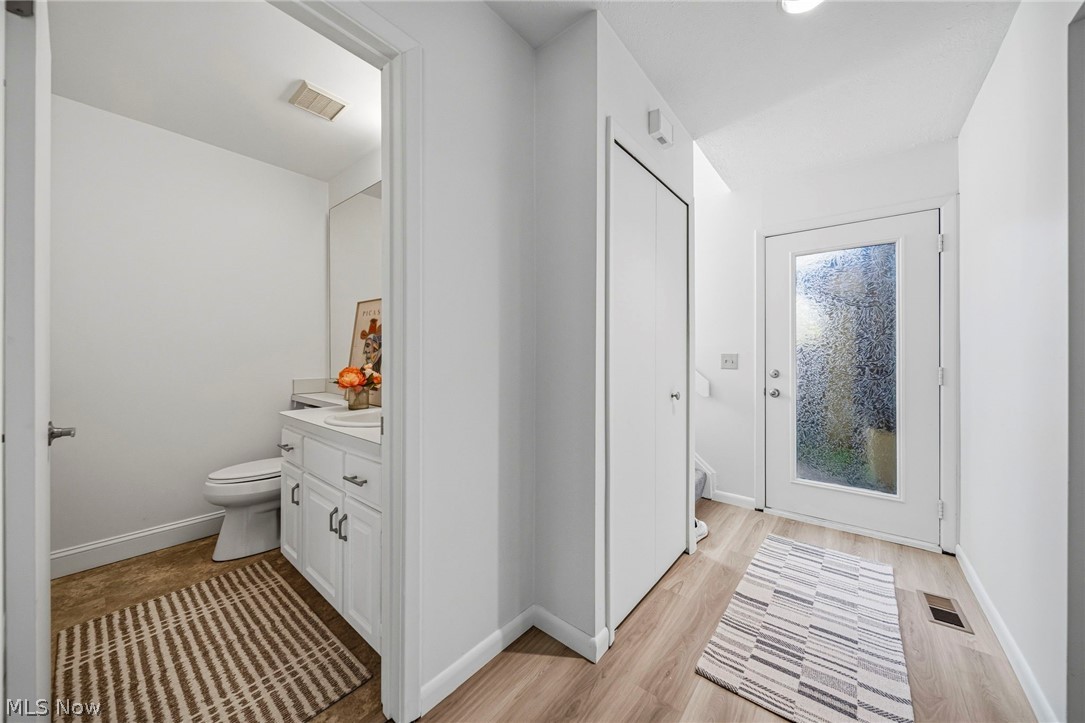 Woodhawk Club Condo - Residential