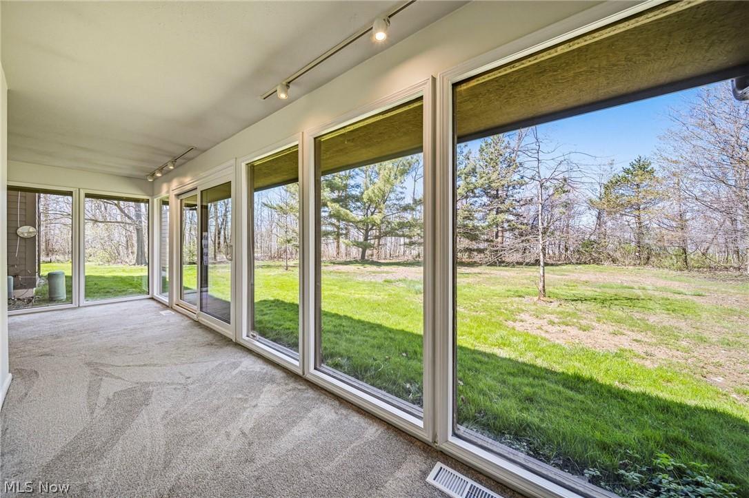 Woodhawk Club Condo - Residential