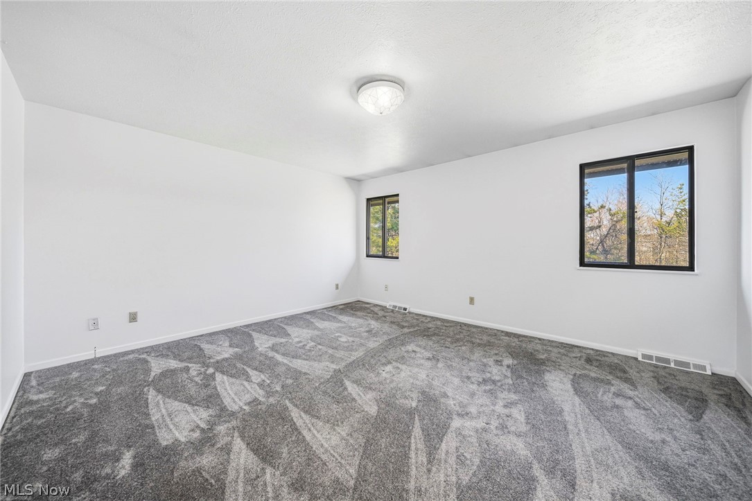 Woodhawk Club Condo - Residential