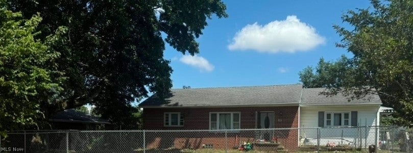 Photo 1 of 1 — 121 E Ralston Avenue, Akron, OH 44301