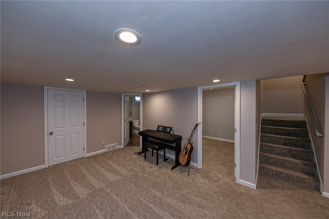 Corner Stone Condo - Residential