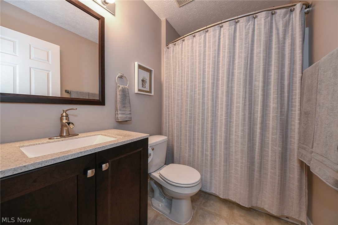 Corner Stone Condo - Residential