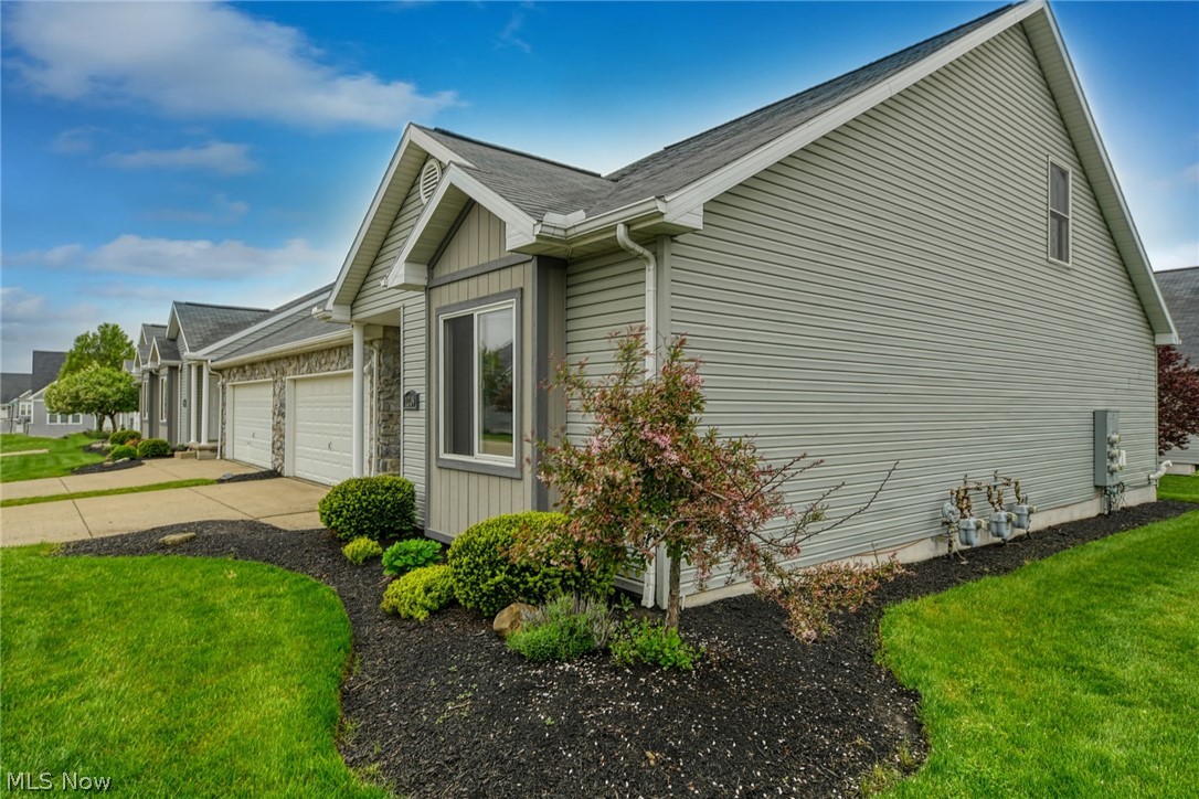 Corner Stone Condo - Residential