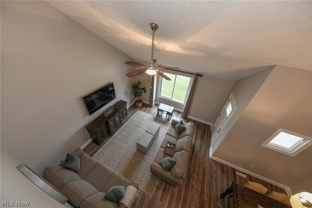 Corner Stone Condo - Residential