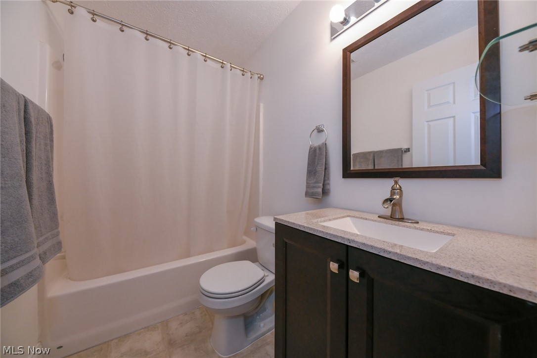 Corner Stone Condo - Residential