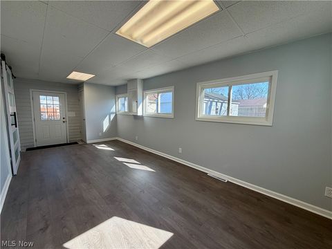 Tiny photo for 4429 Norfolk Avenue, Lorain, OH 44055 (MLS # 5189429)