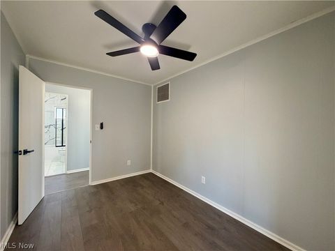 Tiny photo for 4429 Norfolk Avenue, Lorain, OH 44055 (MLS # 5189429)