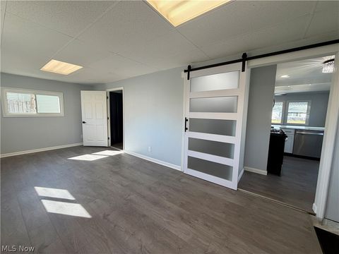 Tiny photo for 4429 Norfolk Avenue, Lorain, OH 44055 (MLS # 5189429)