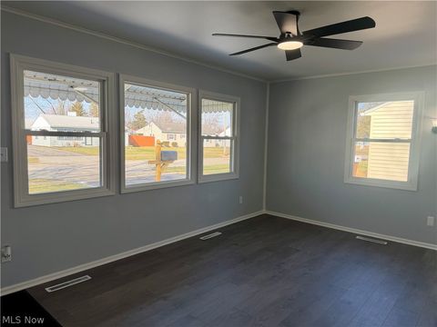 Tiny photo for 4429 Norfolk Avenue, Lorain, OH 44055 (MLS # 5189429)