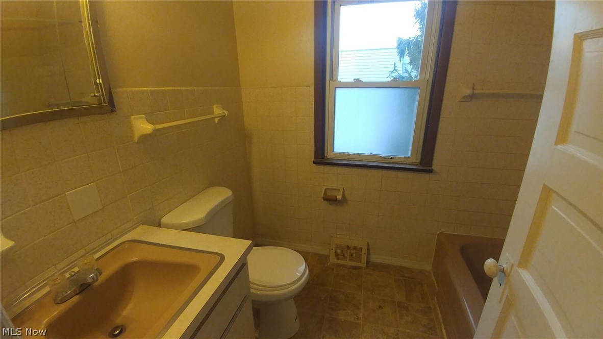 Brooklyn Park Allotment - Residential Lease