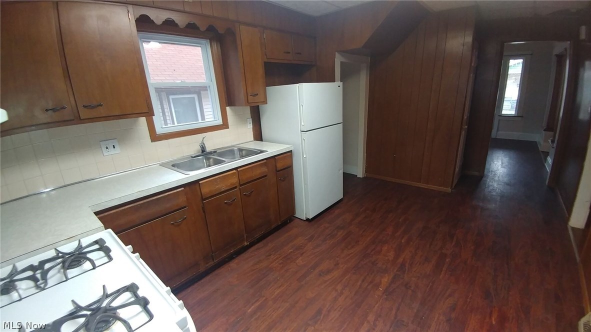 Brooklyn Park Allotment - Residential Lease