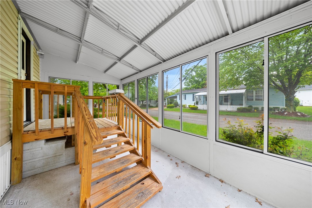 8 Maple Drive