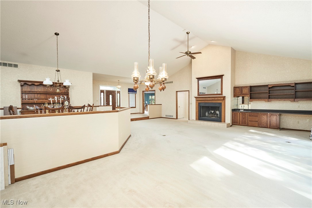 Village Crystal Lakes Condo - Residential