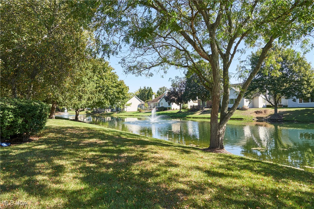 Village Crystal Lakes Condo - Residential