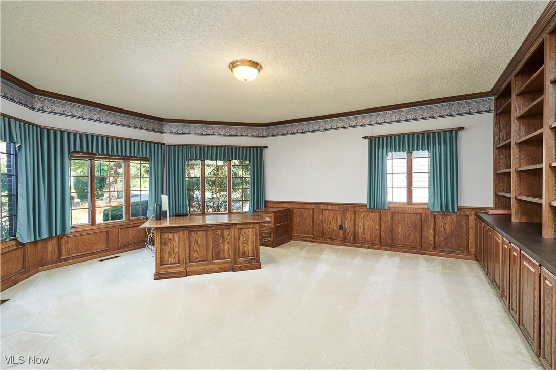 Village Crystal Lakes Condo - Residential