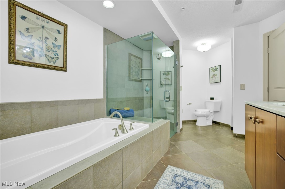 Corazon Condos - Residential
