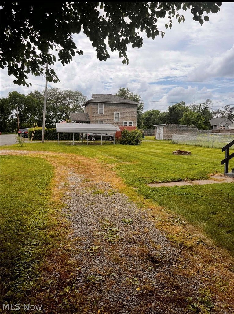 Photo of 1100 Oak Street, Dover, OH 44622 (MLS # 5223182)