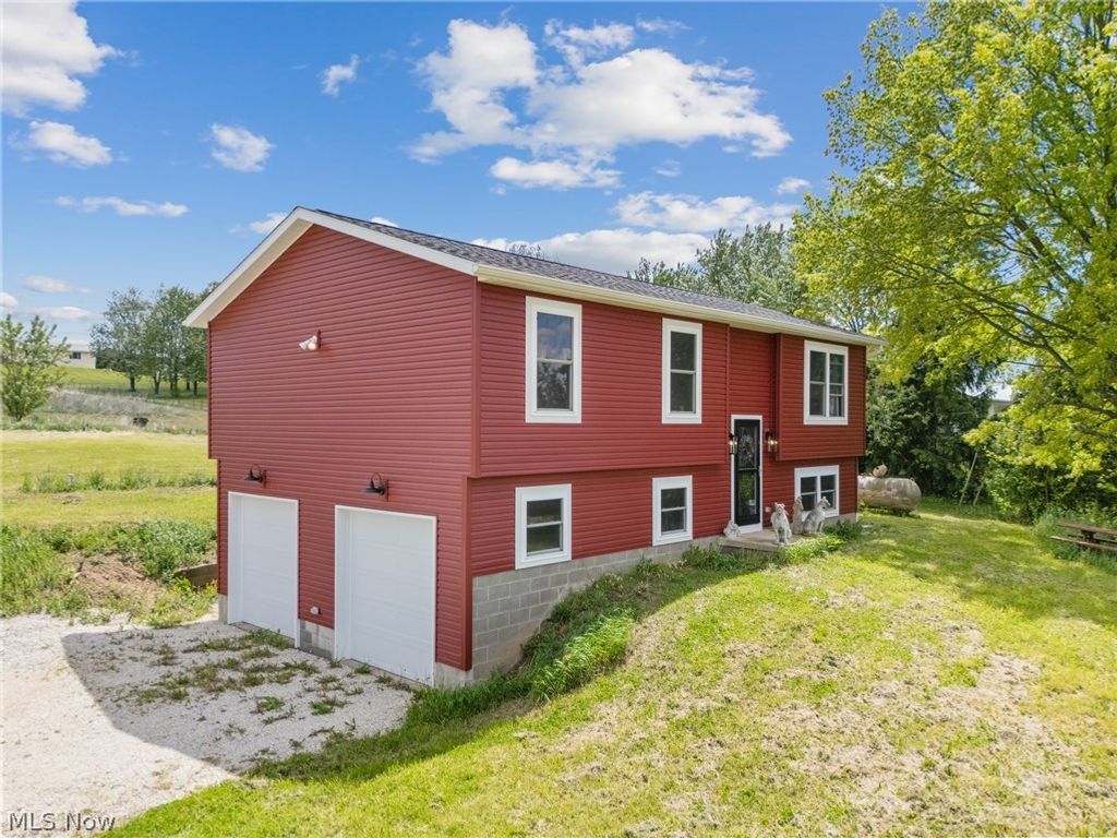 Photo of 4588 S Elyria Road, Shreve, OH 44676 (MLS # 5209261)