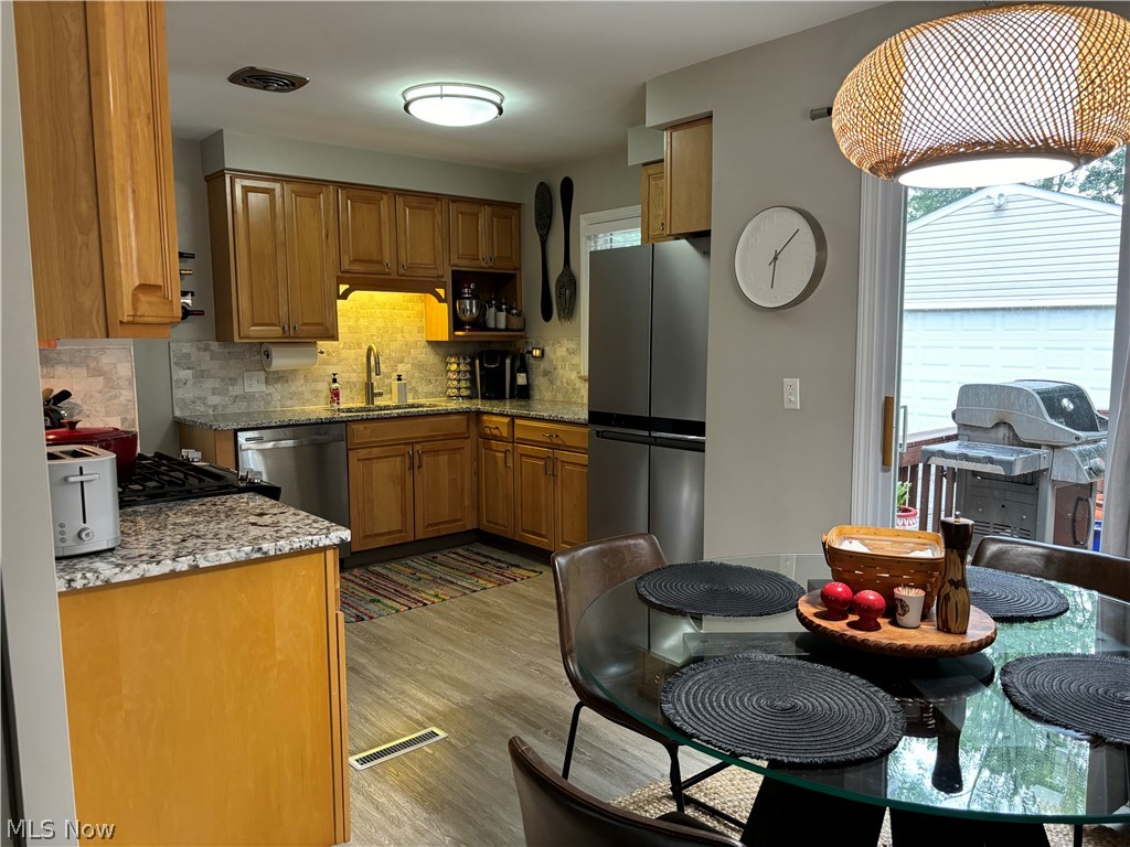 Hunt Club Realty Cos - Residential