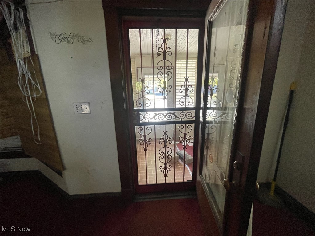 Burrows & Putts - Residential