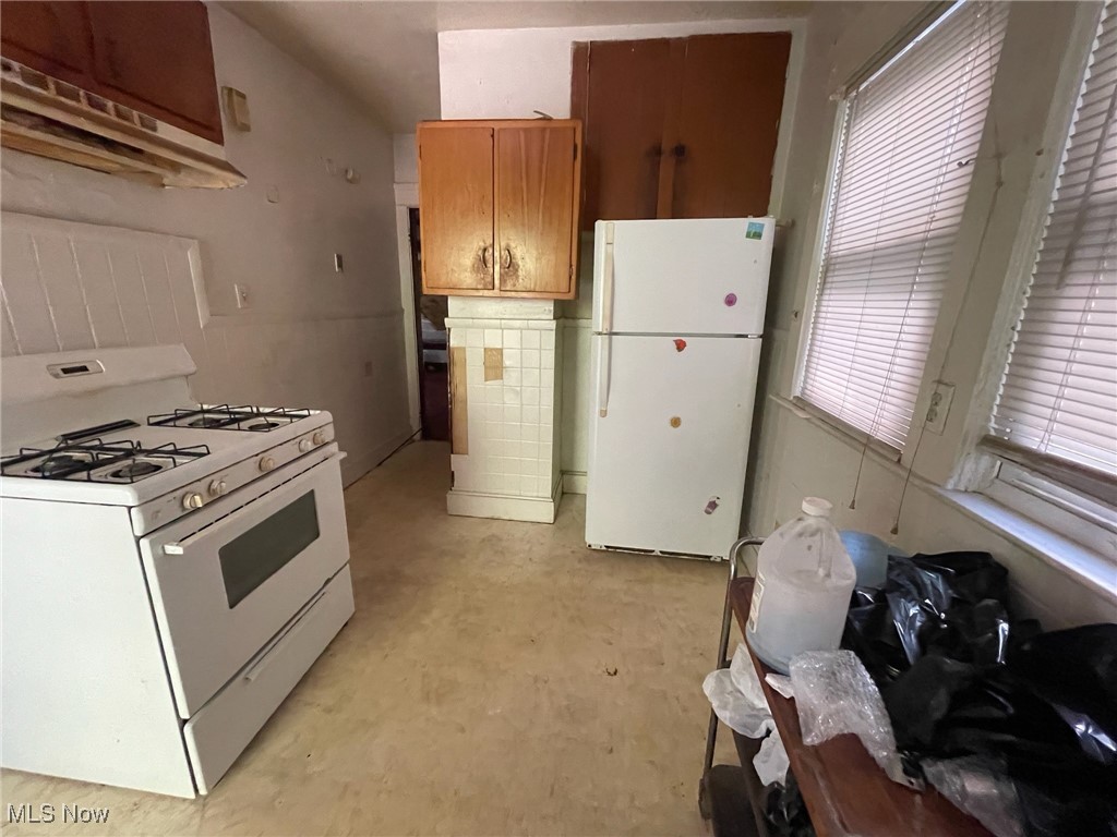 Burrows & Putts - Residential