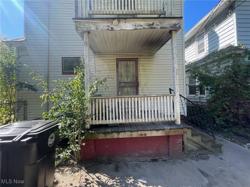 Burrows & Putts - Residential