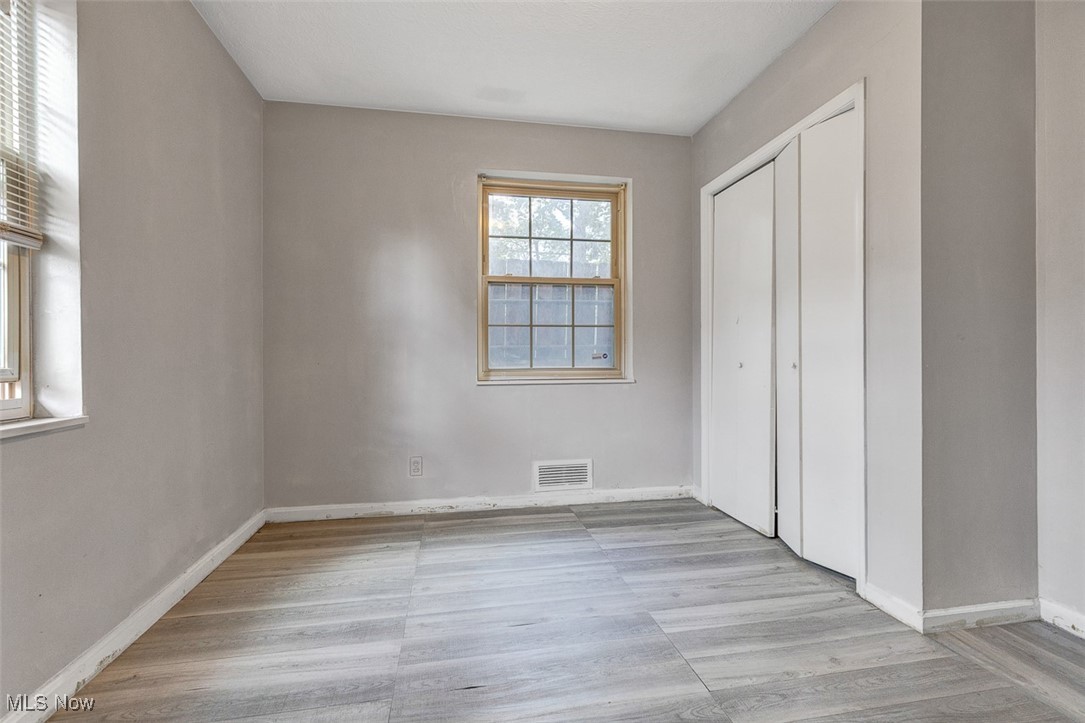 Georgian Condo 105w W - Residential