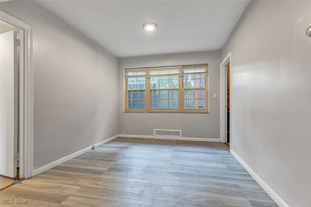 Georgian Condo 105w W - Residential