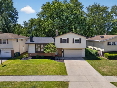Tiny photo for 11179 Lafayette Drive, Parma Heights, OH 44130 (MLS # 5216831)
