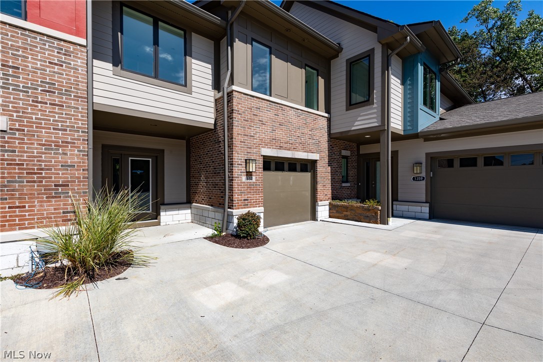 Bluestone Condominium - Residential