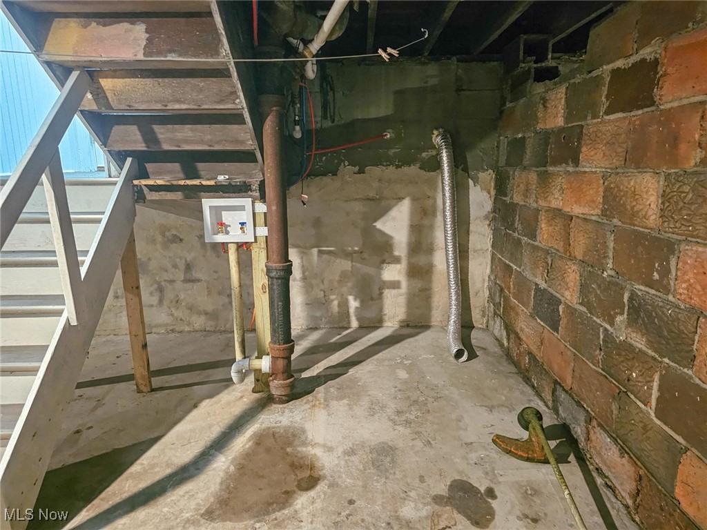 City/Youngstown - Residential