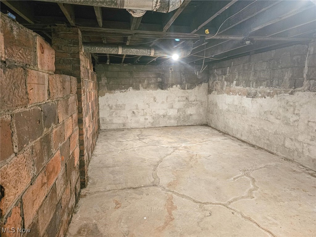 City/Youngstown - Residential