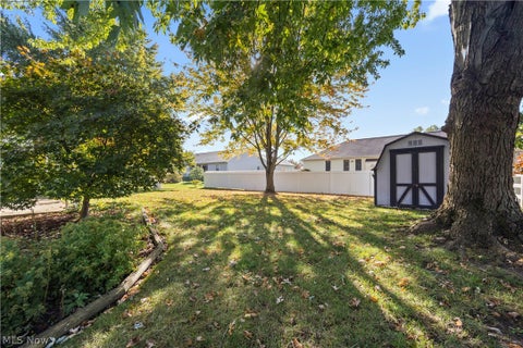 Tiny photo for 5230 Berkeley Drive, Sheffield, OH 44054 (MLS # 5255434)