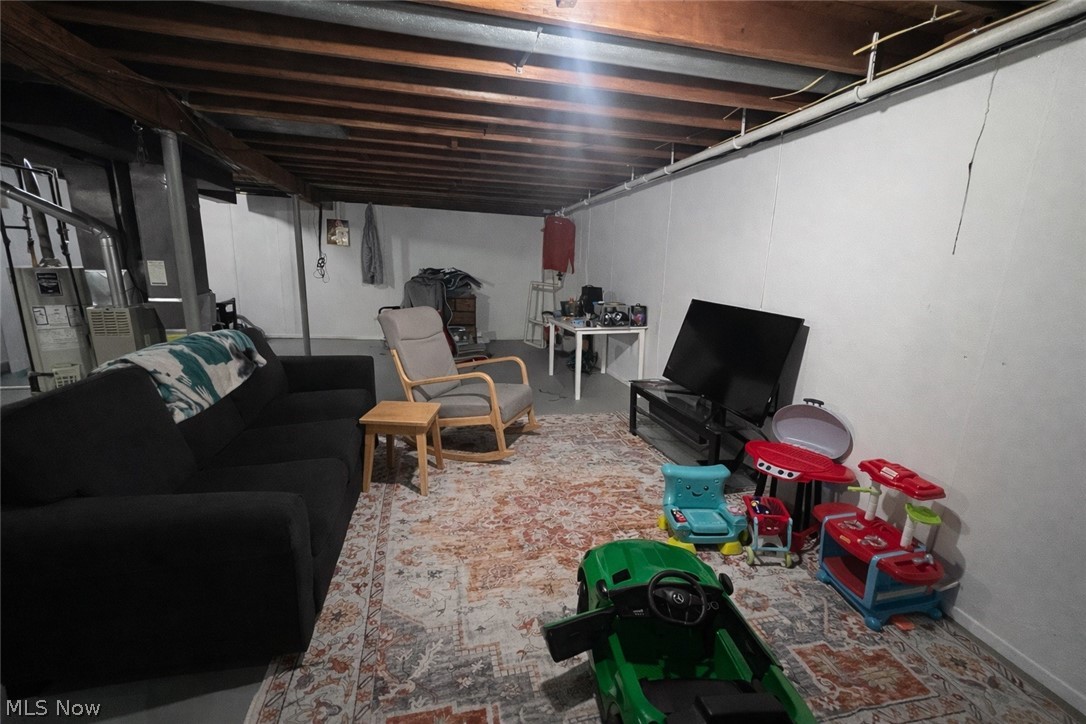 Knollwood - Residential Income