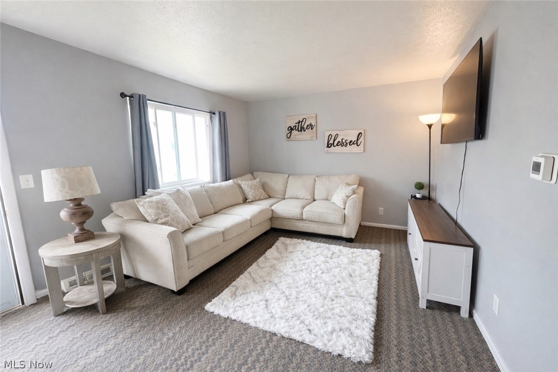 Knollwood - Residential Income