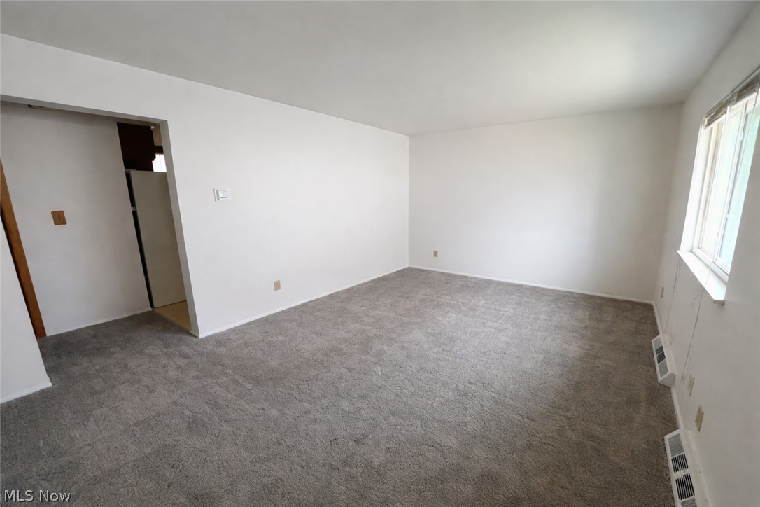 Knollwood - Residential Income