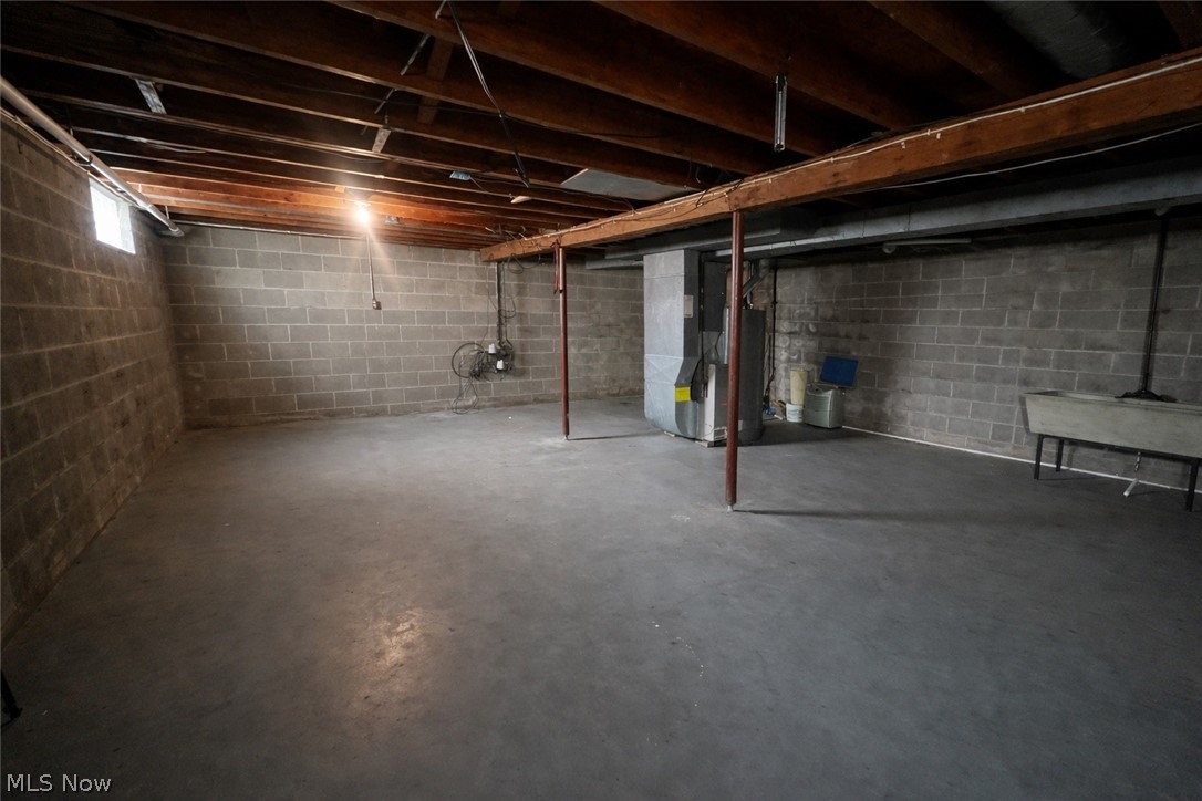 Knollwood - Residential Income