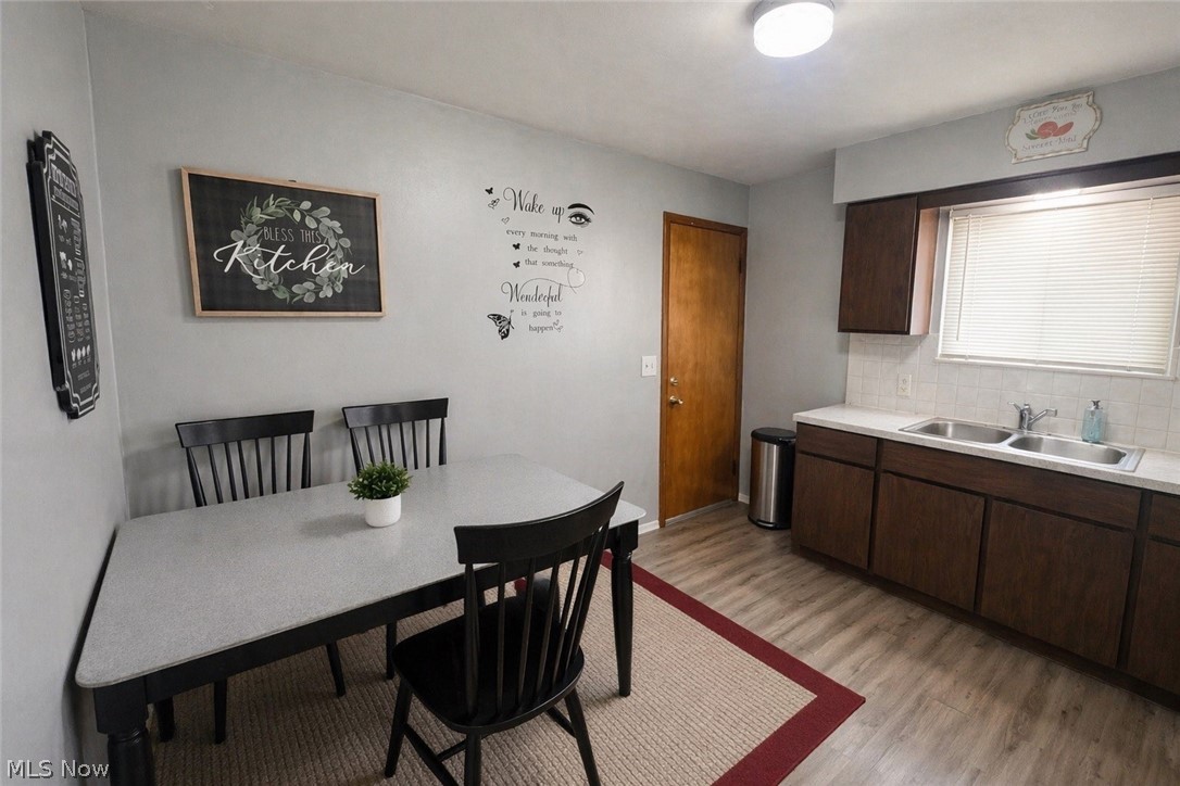 Knollwood - Residential Income