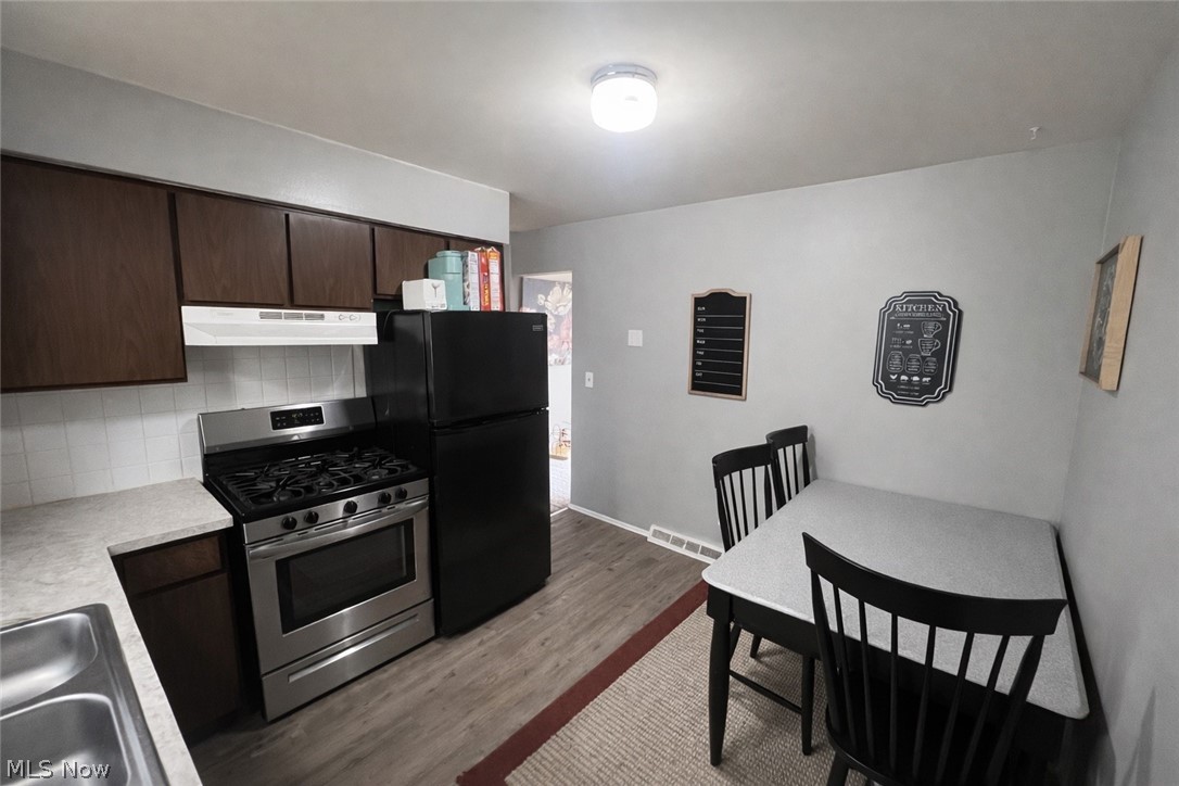 Knollwood - Residential Income