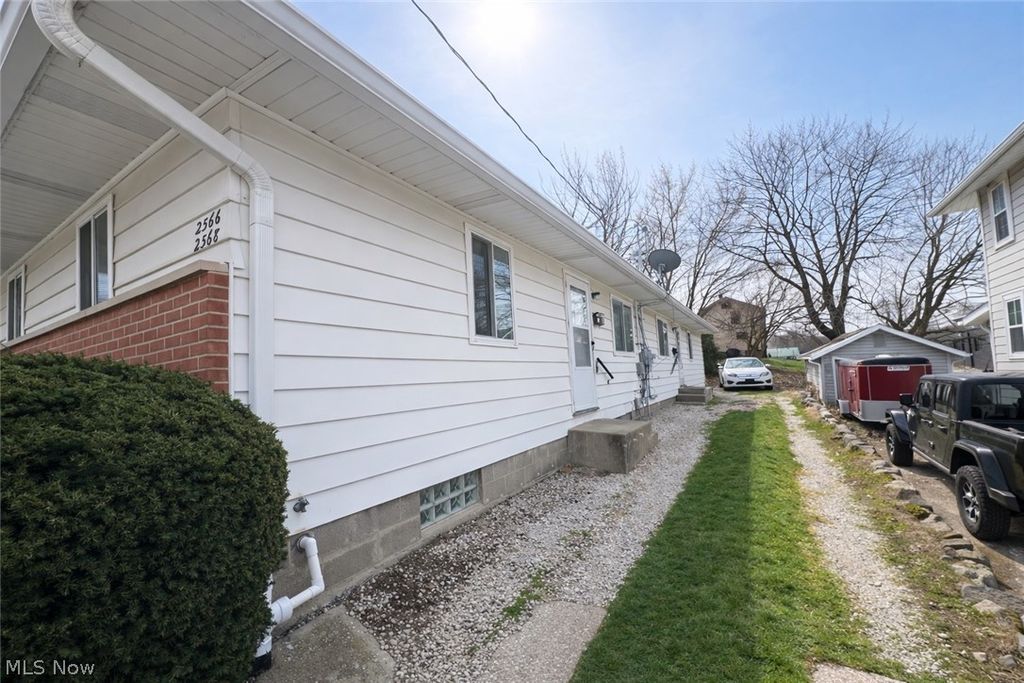 Photo of 2566 Albrecht Avenue, Akron, OH 44312 (MLS # 5199673)