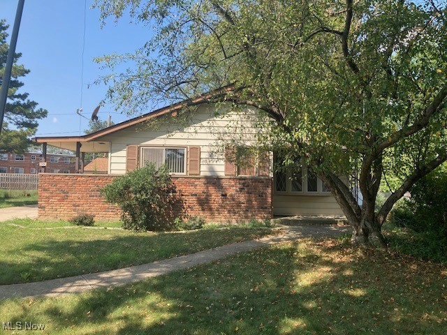 Nice Split Level Tucked into a Quiet Neighborhood Near the Parkway. There is a 2 Car Garage on the Partially Wooded Lot. The Home Features Dimensional Shingle Roofing, Vinyl Replacement Windows and an Updated Furnace. The Kitchen Comes Fully Applianced and Provides a Breakfast Bar and Garden Window. The Dining Room Opens Out onto a Nice Patio. A Bay Window and Window Seat Lend Lots of Light and Comfort to the Living Room. Upstairs You Will Find 3 Ample Bedrooms and a Full Bath with Nice Step-In Shower. The Lower Level is Home to a Spacious Family Room Which is Great For Entertaining! Act Fast, This is a Great Place to Call Home!
