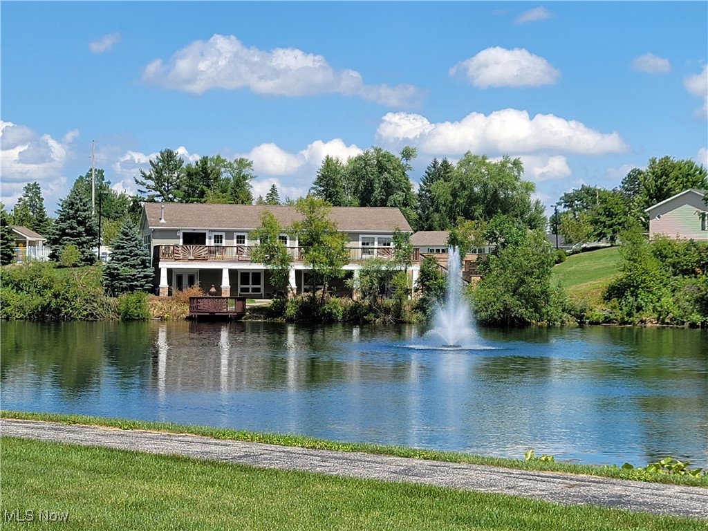 Lakeside Terrace - Residential