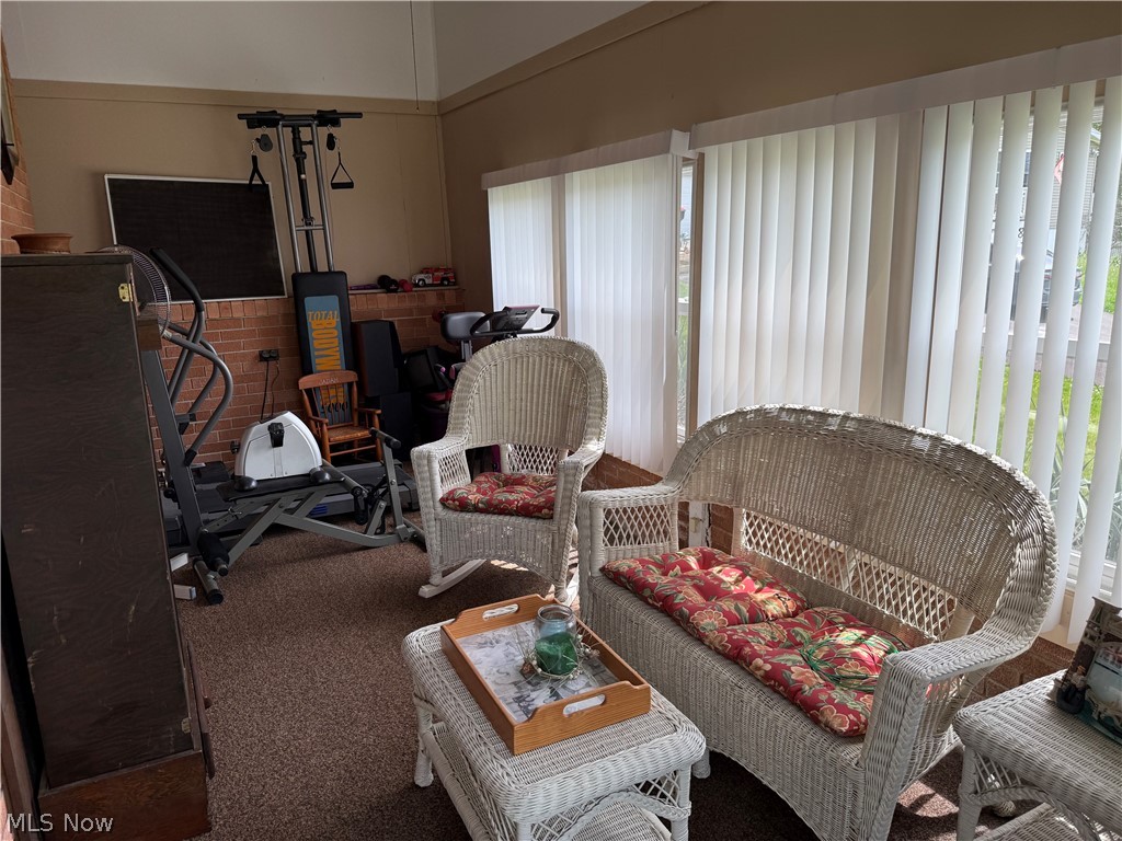 Nob Hill - Residential