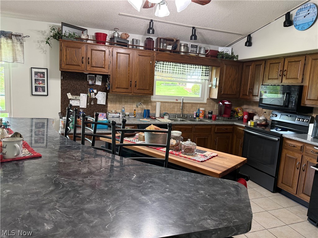 Nob Hill - Residential