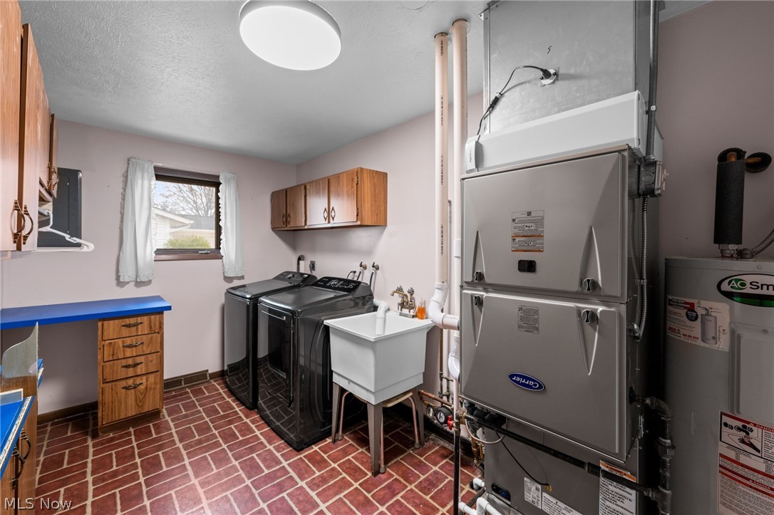 Pinewood - Residential