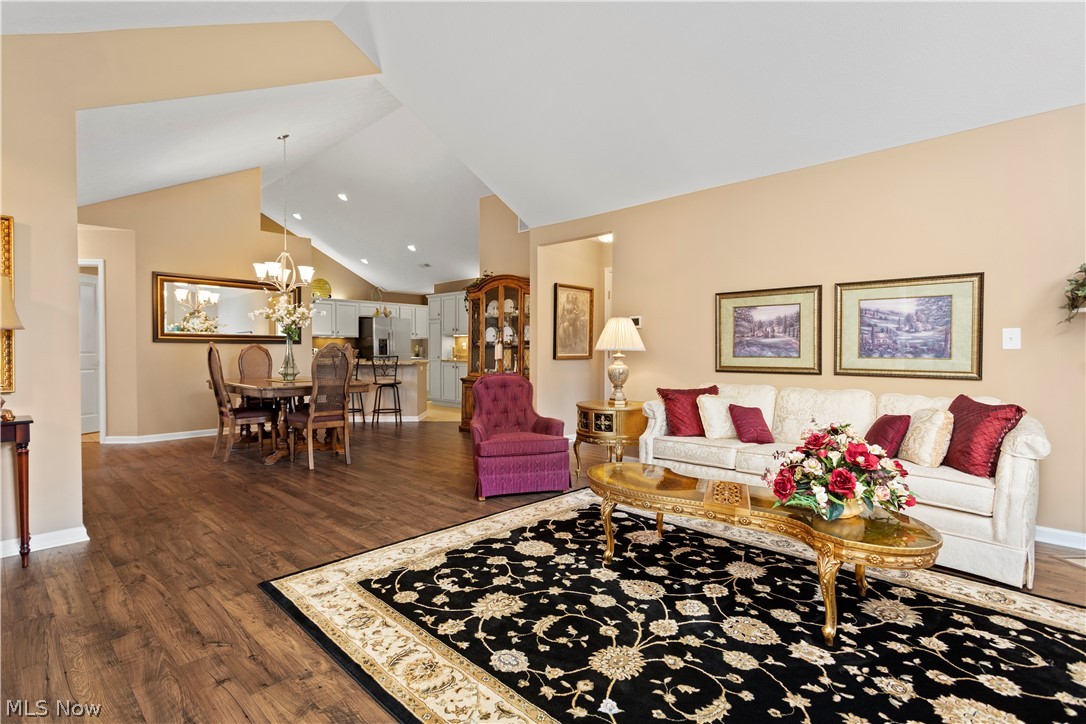 West Vly Condos Ph 18 1 - Residential